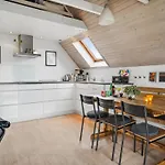 Nyaraló Elbert - 100m From The Sea By Interhome