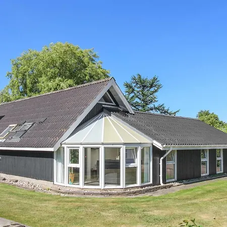 Elbert - 100m From The Sea By Interhome * Otterup