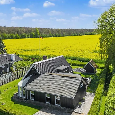 Ferienhaus Elbert - 100m From The Sea By Interhome