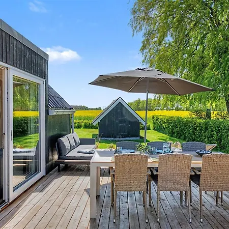 Elbert - 100m From The Sea By Interhome