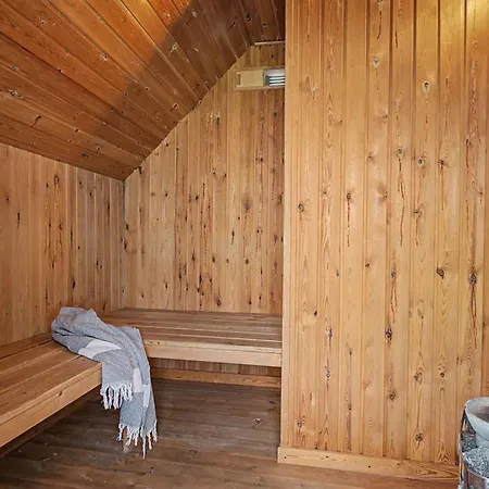 Vakantiehuis Elbert - 100m From The Sea By Interhome
